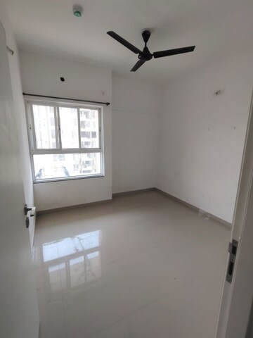 Room in 2 BHK Apartment at Godrej Greens, Undri – for Rent