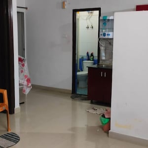 Room in 1 BHK Apartment at Ittina Mahavir, Neeladri Nagar – for Rent