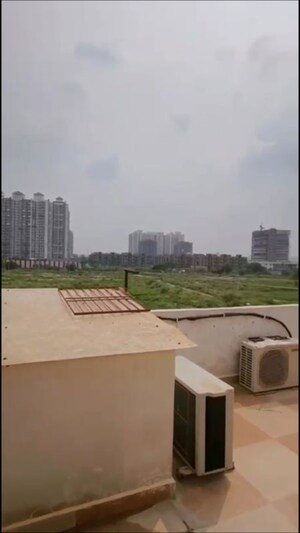 4 BHK Villa – Exterior View View at Sector 10 Greater Noida - for Sale