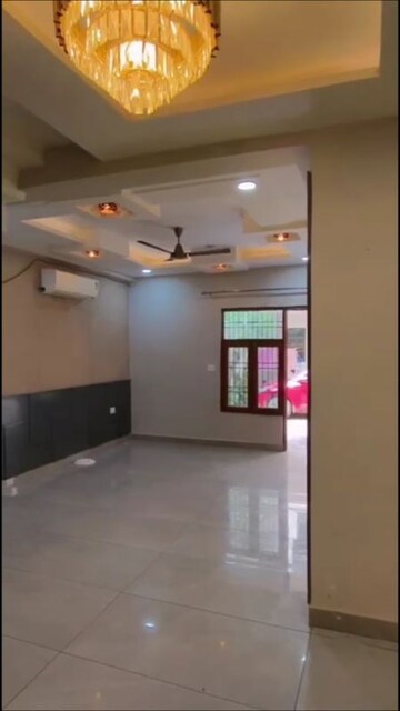 Kitchen in 4 BHK Villa at Sector 10 Greater Noida – for Sale