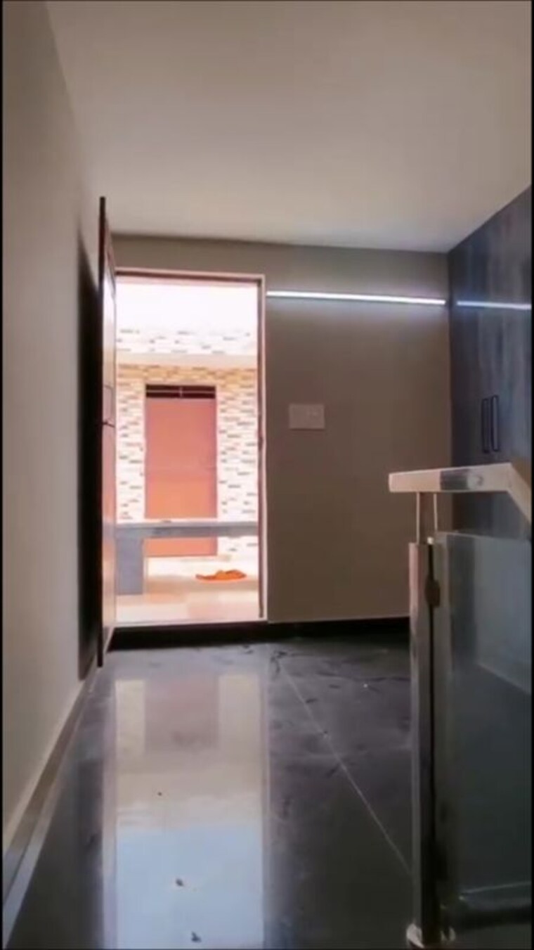 Bathroom, sector 10 greater noida 4 Bedroom 2000 Sq.Ft. Villa In Sector 10 Greater Noida Greater Noida 9819359