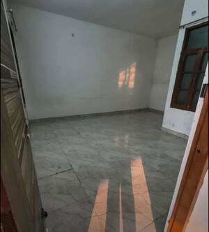 Balcony in 2 BHK Independent House at Kamta – for Rent