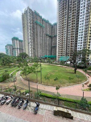1.5 BHK Apartment For Sale in Runwal Gardens Phase 2, Dombivli East