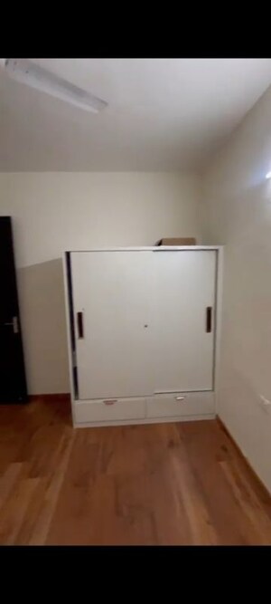 Room in 3 BHK Apartment at Signature Global Park 4 and 5, Sohna Sector 36 – for Rent