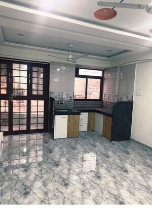 Room in 2 BHK Independent House at Wadgaon Sheri – for Rent