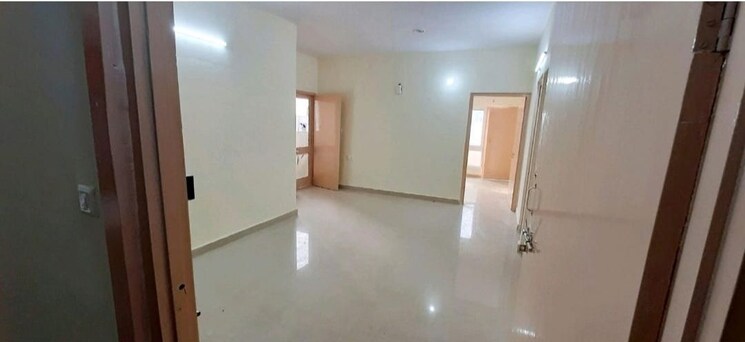 Room, gomti nagar 2 Bedroom 1150 Sq.Ft. Apartment In Gomti Nagar Lucknow 9819396