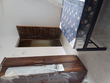  Pg For Rent in Pawne