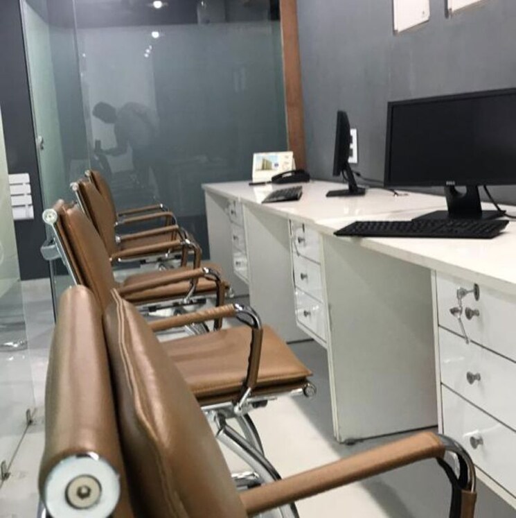 Team Area, janakpuri Commercial Office Space 1500 Sq.Ft. In Janakpuri Delhi 9819412