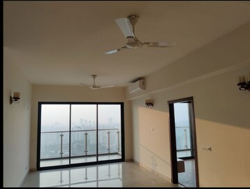 Room in 3 BHK Apartment at M3M Latitude, Sector 65 – for Sale