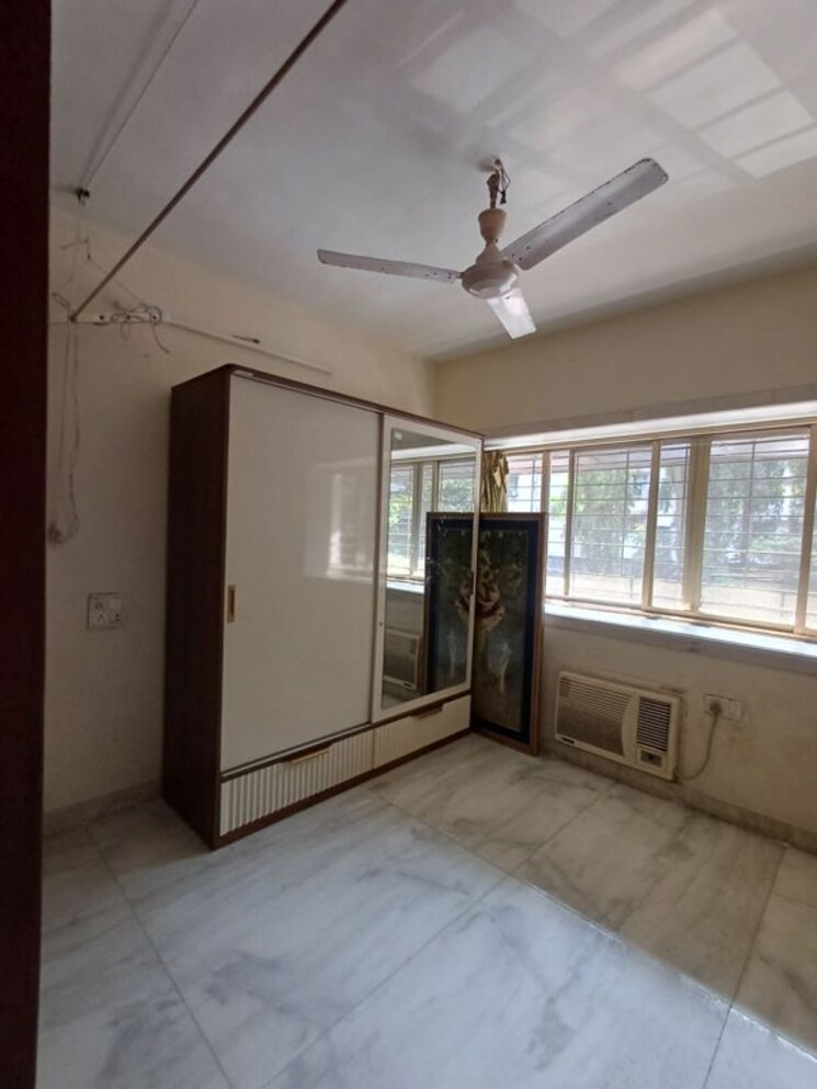 Bedroom, centre-point-society 2 Bedroom 770 Sq.Ft. Apartment In Panch Pakhadi Thane 9819420