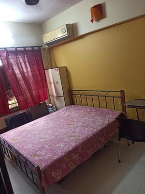 Bedroom in 2 BHK Apartment at Sanghvi Heights, Wadala – for Sale