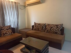 2 BHK Apartment For Sale in Sanghvi Heights
