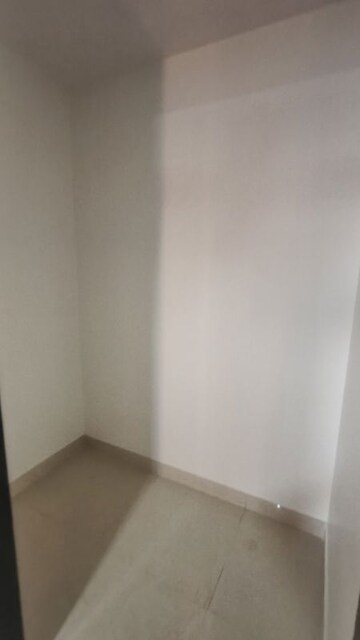 Room in 3 BHK Apartment at Lodha Azzuro, Parel – for Rent