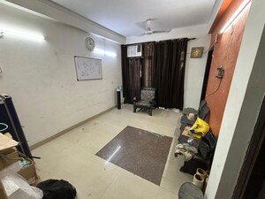 2.5 BHK Apartment For Rent in Gaurs Cascades, Raj Nagar Extension