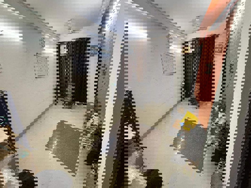 2.5 BHK + Study Room Apartment For Rent in Gaurs Cascades