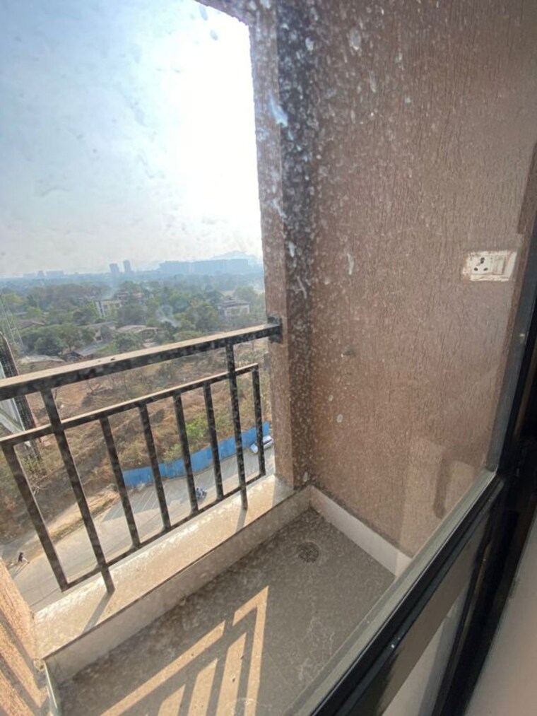 Balcony, runwal-gardens-phase-3 2.5 Bedroom 720 Sq.Ft. Apartment In Dombivli East Thane 9819477