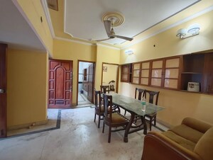 Living Room in 2 BHK Builder Floor at Masjid Moth – for Rent