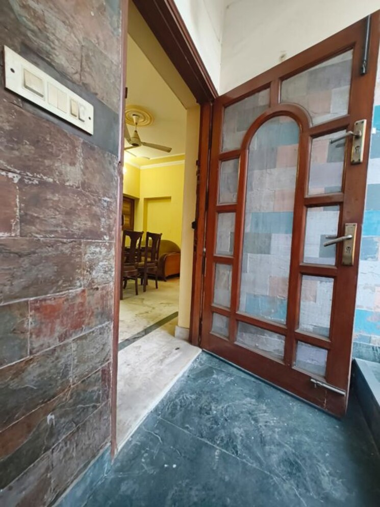 Exterior View, masjid moth 2 Bedroom 1100 Sq.Ft. Builder Floor In Masjid Moth Delhi 9819497