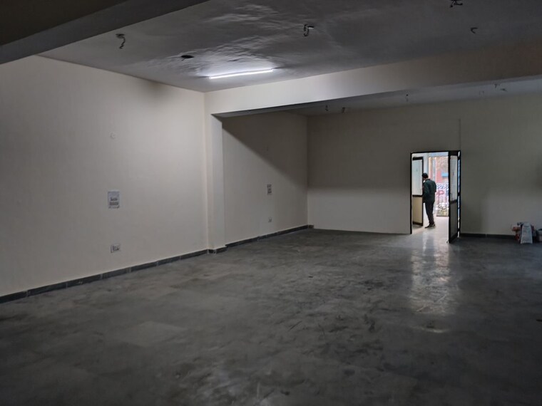 Floor Plan, sector 63 Commercial Warehouse 1600 Sq.Yd. In Sector 63 Noida 9819502