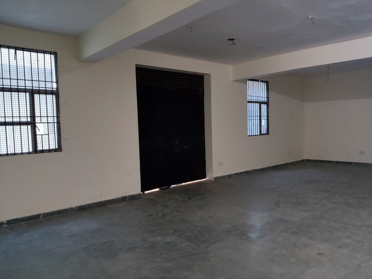 Floor Plan, sector 63 Commercial Warehouse 1600 Sq.Yd. In Sector 63 Noida 9819502