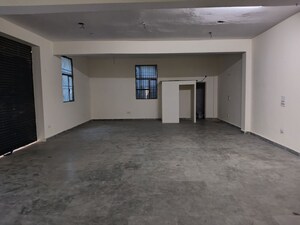  Warehouse For Rent in Sector 63