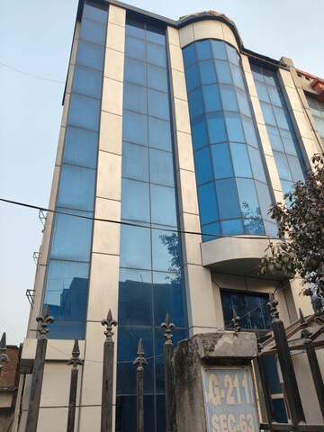 Staircase in  Warehouse at Sector 63 – for Rent