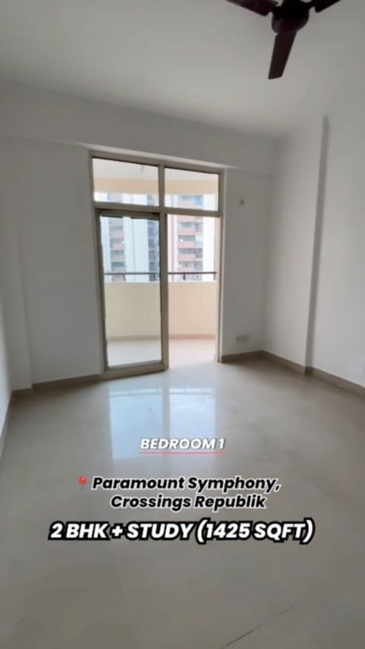 Room, paramount-symphony 2.5 Bedroom 1425 Sq.Ft. Apartment In Sain Vihar Ghaziabad 9819506