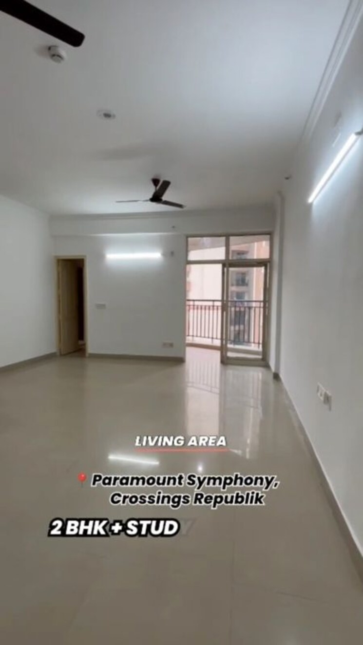 Room, paramount-symphony 2.5 Bedroom 1425 Sq.Ft. Apartment In Sain Vihar Ghaziabad 9819506