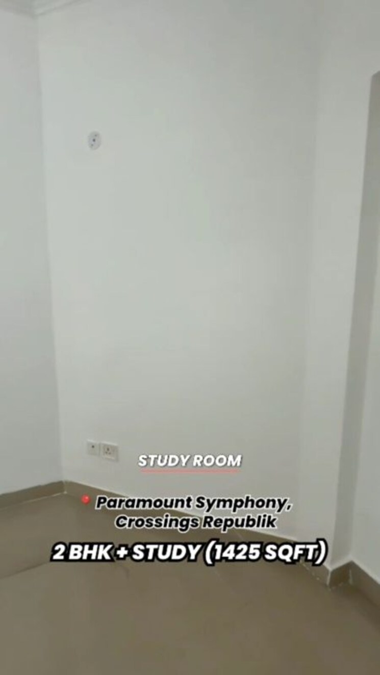 Room, paramount-symphony 2.5 Bedroom 1425 Sq.Ft. Apartment In Sain Vihar Ghaziabad 9819506
