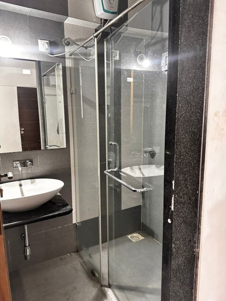 Bathroom, navalakha-ritz 2 Bedroom 747 Sq.Ft. Apartment In Kharadi Pune 9819509