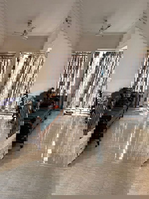 2 BHK Apartment For Rent in Navalakha Ritz