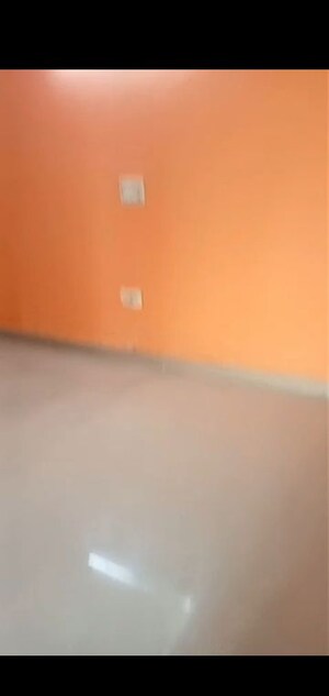 Room in 3 BHK Builder Floor at Mahavir Enclave – for Rent