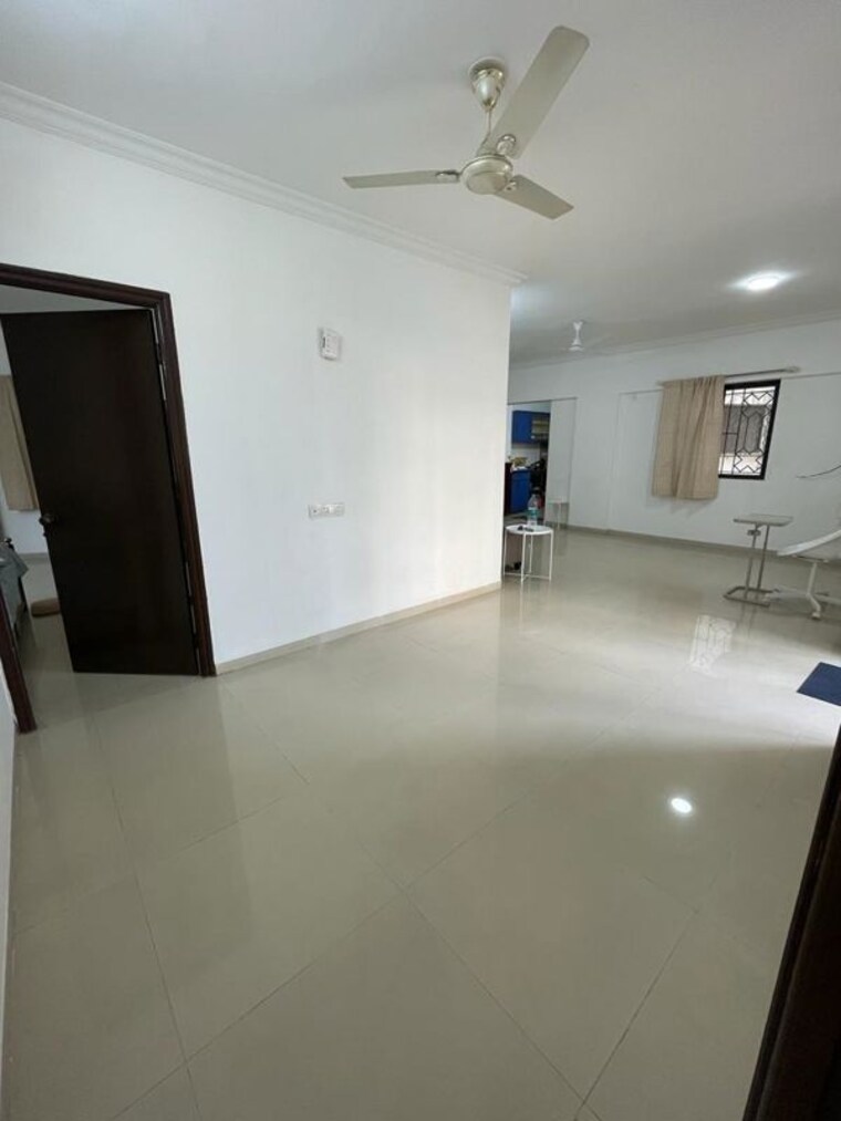 Room, gera-emerald-city 3 Bedroom 1587 Sq.Ft. Apartment In Kharadi Pune 9819517