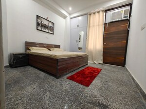 Bedroom in 2 BHK Builder Floor at Sector 45 – for Rent
