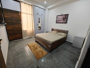 Bedroom in 2 BHK Builder Floor at Sector 45 – for Rent