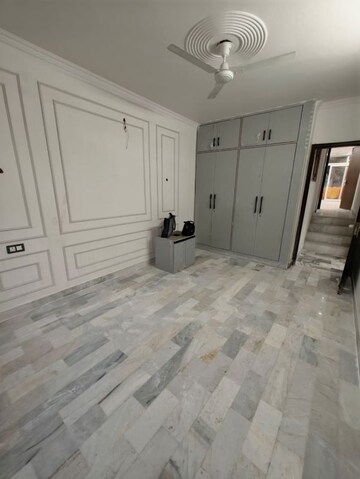 Room in 2 BHK Builder Floor at Kalkaji – for Sale