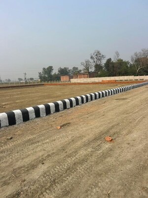  Plot For Sale in Krishna Iscon Valley, Gosainganj