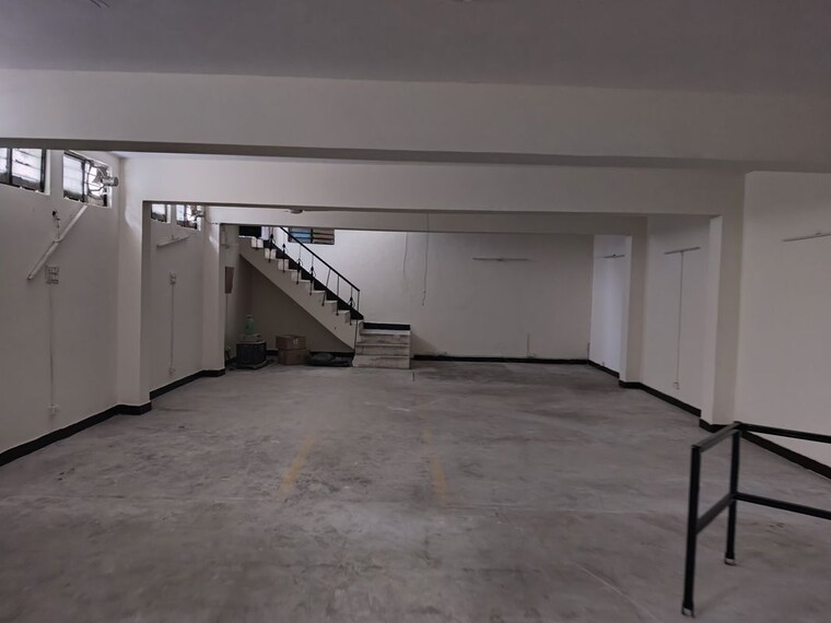 Floor Plan, sector 63 Commercial Warehouse 3000 Sq.Yd. In Sector 63 Noida 9819536