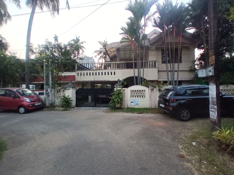 Cover Image, elamkulam  4355 Sq.Ft. Plot In Elamkulam Kochi 9816919