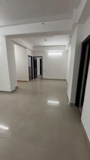 Room in 3.5 BHK Apartment at Skytech Merion Residency 2, Sain Vihar – for Sale