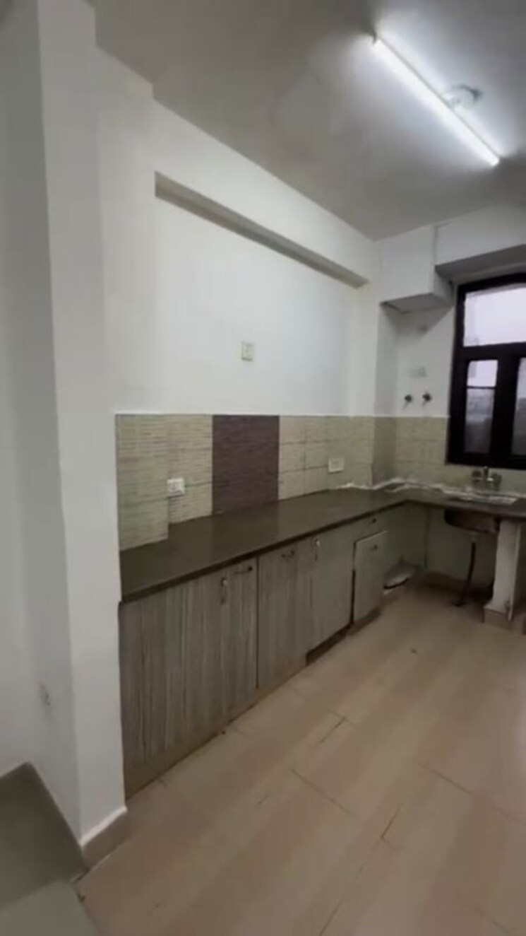 Kitchen, skytech-merion-residency-2 3.5 Bedroom 1750 Sq.Ft. Apartment In Sain Vihar Ghaziabad 9819568