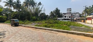 Plot Area in  Plot at Kundannoor – for Sale