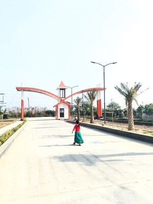  Plot For Sale in Chhatikara