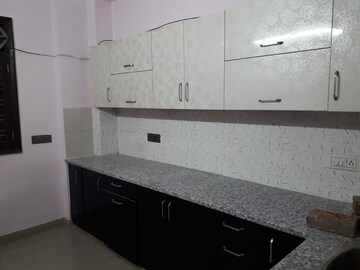 Kitchen in 1 BHK Builder Floor at Sector 31 – for Rent