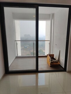 2 BHK Apartment For Rent in Edenic Eurus