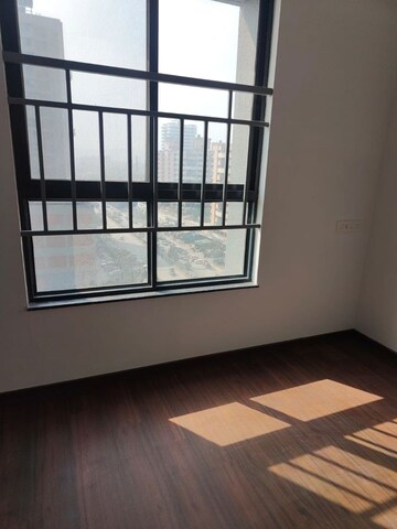 Room in 2 BHK Apartment at Edenic Eurus, Pashan – for Rent