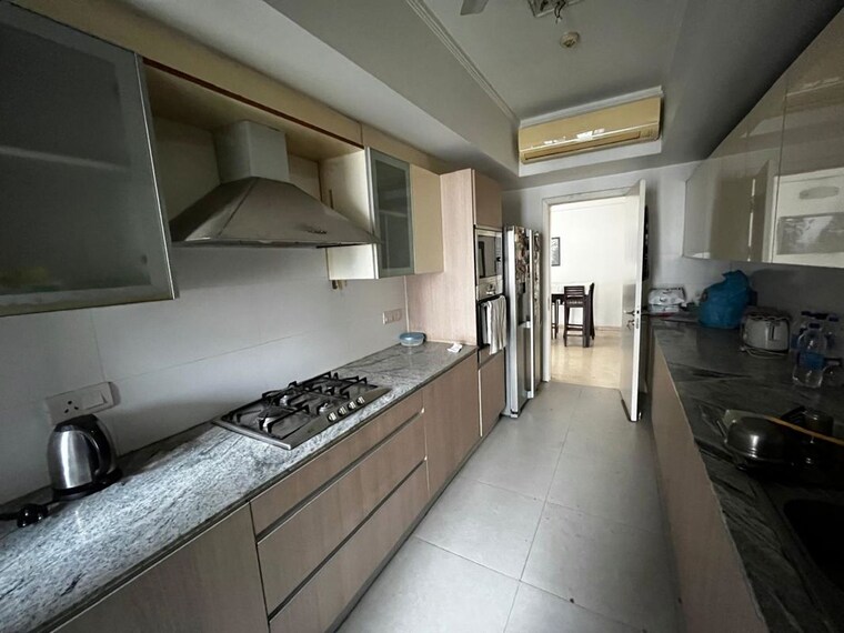 Kitchen, dlf-park-place 3 Bedroom 1975 Sq.Ft. Apartment In Sector 54 Gurgaon 9819620