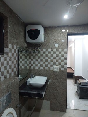 Team Area in 2 BHK Builder Floor at Sector 46 – for Rent