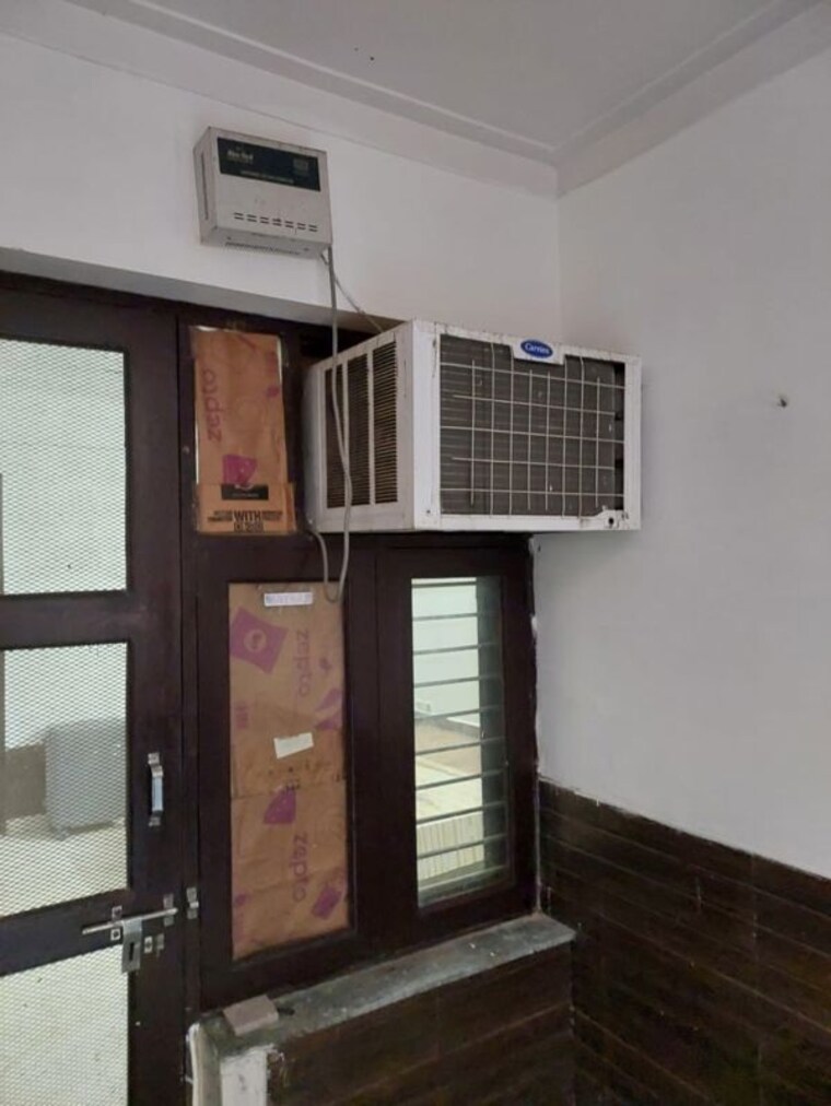 Kitchen, sector 46 2 Bedroom 190 Sq.Yd. Builder Floor In Sector 46 Gurgaon 9819613