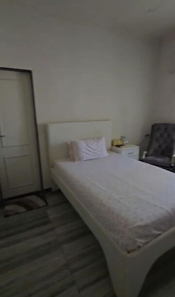 Bedroom in 4 BHK Apartment at Hiranandani Estate Burlington, Ghodbunder Road – for Sale